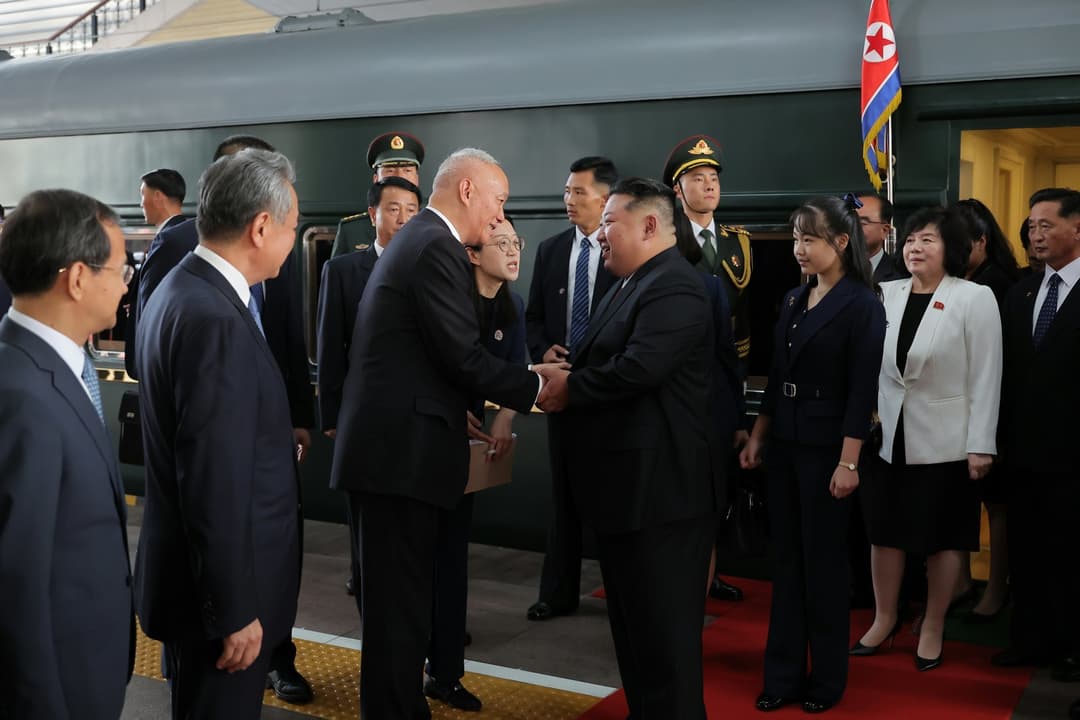 김정은 방중 마치고 귀국…딸 김주애 등장에 후계·북중 친선 부각